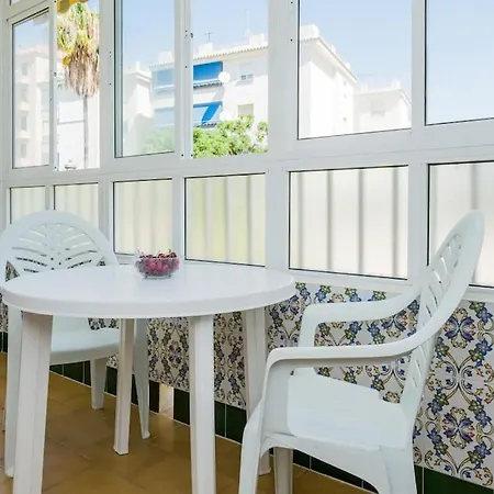 Spacious Flat 100m From Beach-nerja-spain Lägenhet Nerja