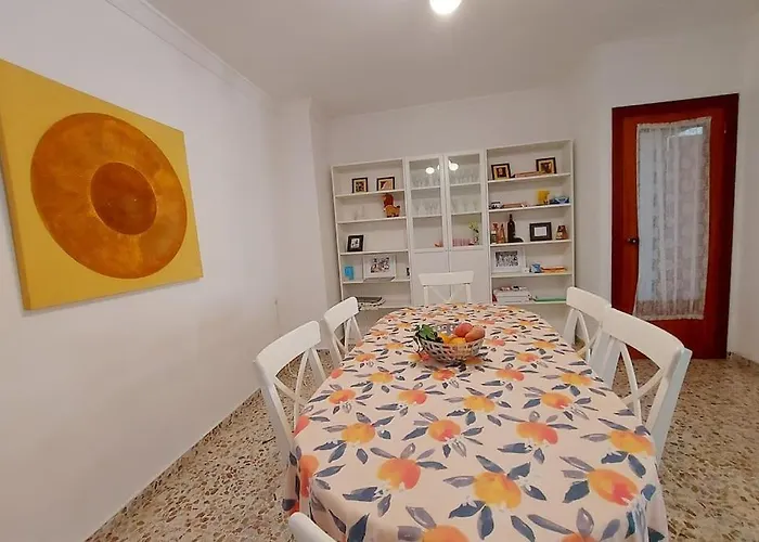 Apartment Spacious Flat 100m From Beach-nerja-spain Nerja