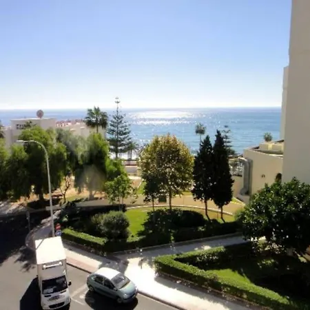 Spacious Flat 100m From Beach-nerja-spain Apartamento *