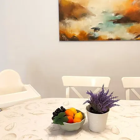 Spacious Flat 100m From Beach-nerja-spain *