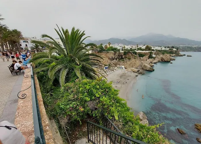 Апартаменты Spacious Flat 100m From Beach-nerja-spain *