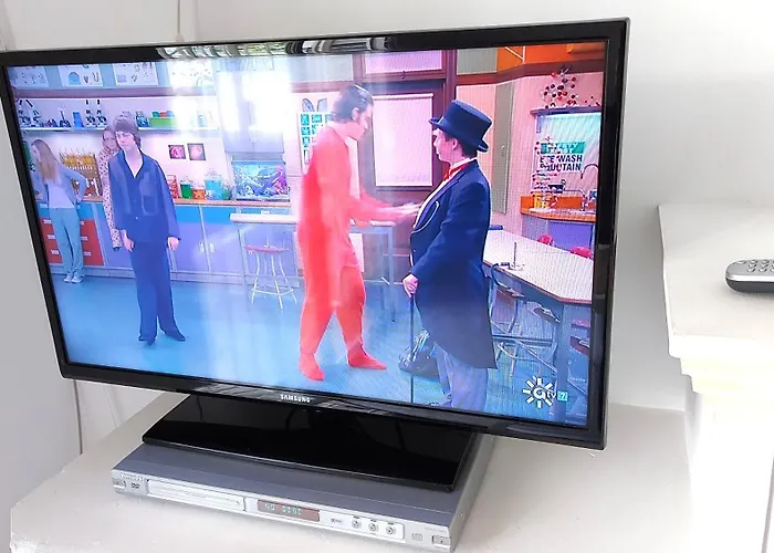 Spacious Flat 100m From Beach-nerja-spain Lägenhet Nerja