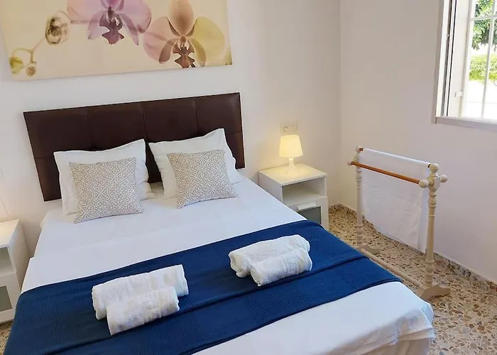 Apartman Spacious Flat 100m From Beach-nerja-spain *